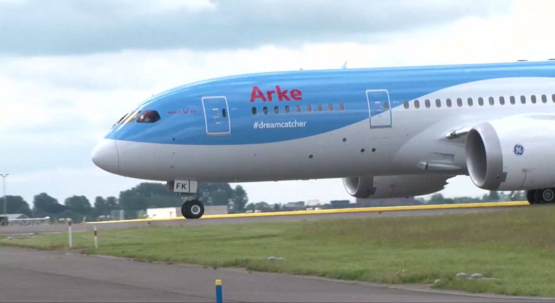 Arke Dreamliner B787-800
